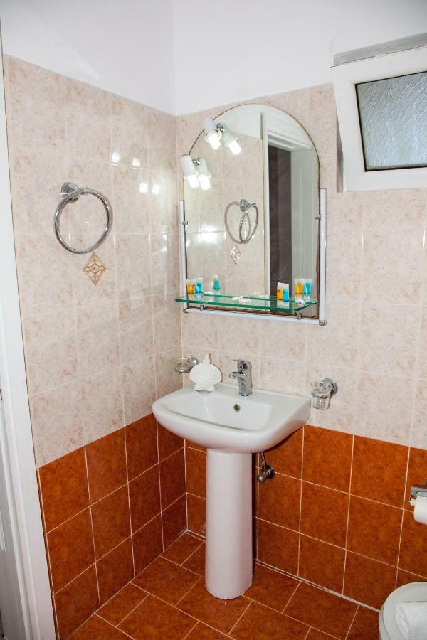 Maspali Apartments リクスリオン エクステリア 写真